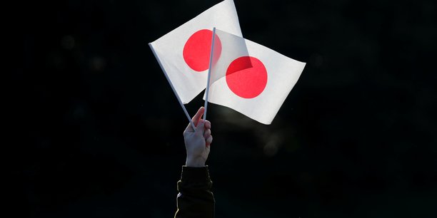 Japon: declin des depenses des menages pour un quatrieme mois de rang[reuters.com]