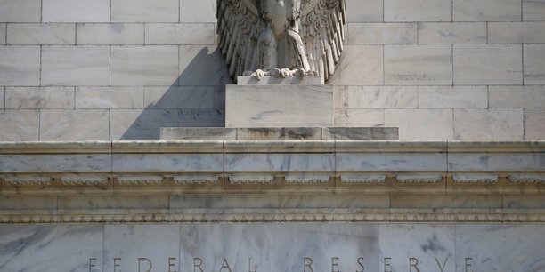 La fed baisse les taux et relance le qe, les banques centrales mobilisees[reuters.com]