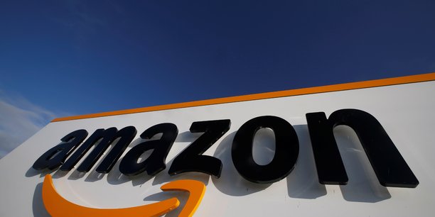 Amazon va recruter massivement devant le bond des commandes en ligne[reuters.com]