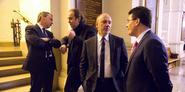 De gauche à droite: Alain Weill (PDG d'Altice France/SFR), Xavier Niel (propriétaire d'Iliad/Free), Stéphane Richard (PDG d'Orange) et Olivier Roussat (DG délégué de Bouygues et président du conseil d'administration de Bouygues Telecom).