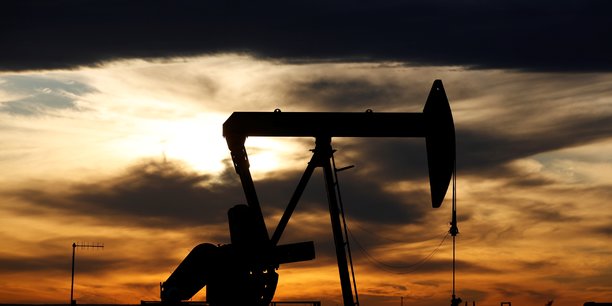 La demande mondiale de petrole risque de chuter de 20%[reuters.com]