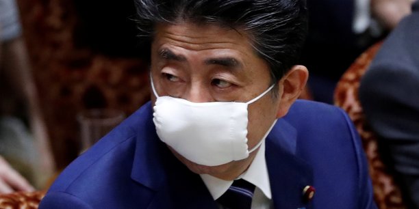 Le japon va deployer la semaine prochaine son plan de soutien economique[reuters.com]