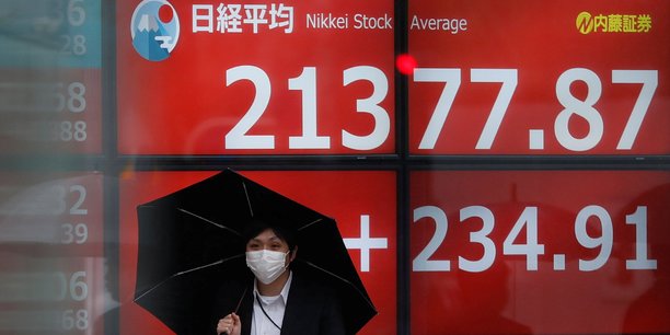 La bourse de tokyo termine en forte hausse[reuters.com]