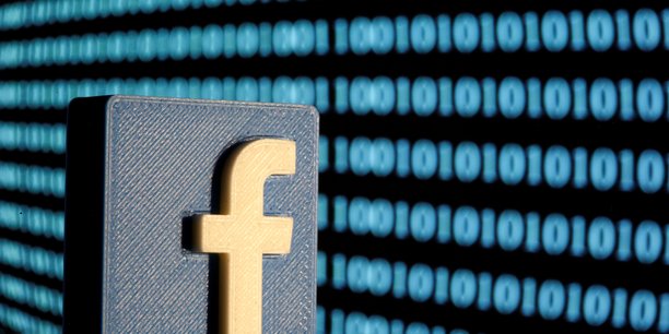 Facebook, utilisé par plus de 2 milliards d'internautes dans le monde, a annoncé lundi le partage de données agrégées et anonymisées pour étudier la propagation du coronavirus.