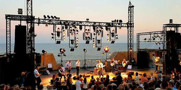 Le festival Jazz à Sète (juillet 2019) au Théâtre de la Mer.