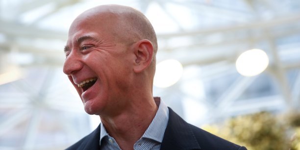 Les multinationales de l'internet occupent la première place du podium parmi celles tirant leur épingle du jeu. En photo : Jeff Bezos, PDG d'Amazon.
