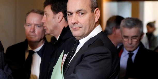 Au premier plan: le secrétaire général de la CFDT Laurent Berger, et au second plan à gauche, le président du Medef, Geoffroy Roux de Bézieux.