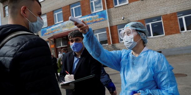 Coronavirus: hausse record du nombre de morts en russie[reuters.com]
