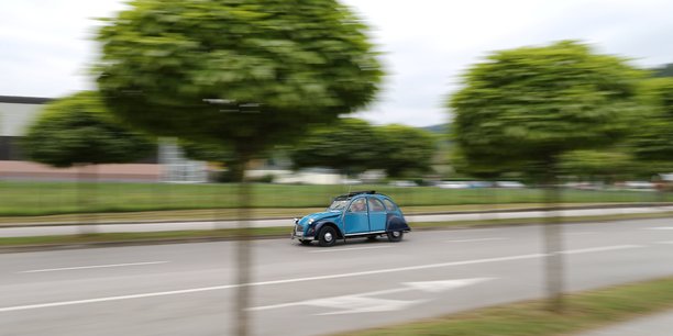 France/auto: bonus et prime a la casse elargis pour soutenir la filiere[reuters.com]