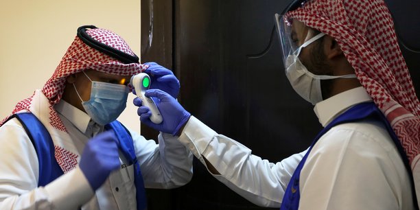 Coronavirus: l'arabie saoudite va assouplir les restrictions[reuters.com]
