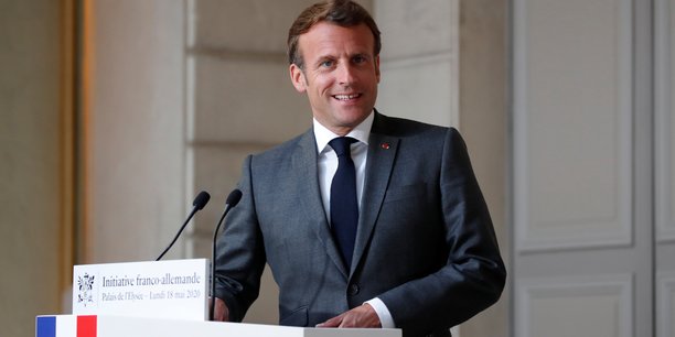 Macron promet un soutien massivement amplifie a la filiere automobile[reuters.com]