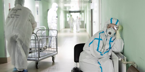 Coronavirus: le bilan depasse les 4.000 morts en russie[reuters.com]