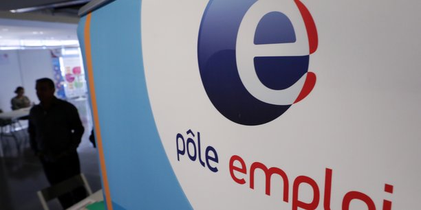 France: plus de 4,5 millions de demandeurs d'emploi en avril, un record[reuters.com]