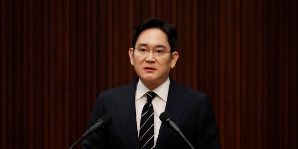 Coree du sud: le parquet veut l'arrestation de l'heritier de samsung[reuters.com]