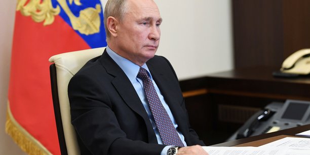 Poutine sermonne norilsk nickel apres la maree noire dans l'arctique[reuters.com]