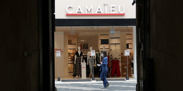 MLT espère reprendre la marque Camaïeu pour des ventes, en ligne dans un premier temps, de vêtements fabriqués en France. Pour l'instant, MLT est la seule à avoir communiqué officiellement son intention de déposer une offre mais elle n'est sans doute pas la seule sur les rangs.