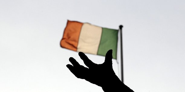 L'accord de gouvernement enterine en irlande[reuters.com]