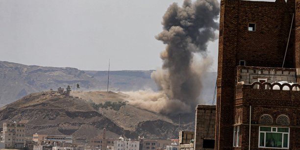 Yemen: la coalition lance une offensive contre les houthis[reuters.com]
