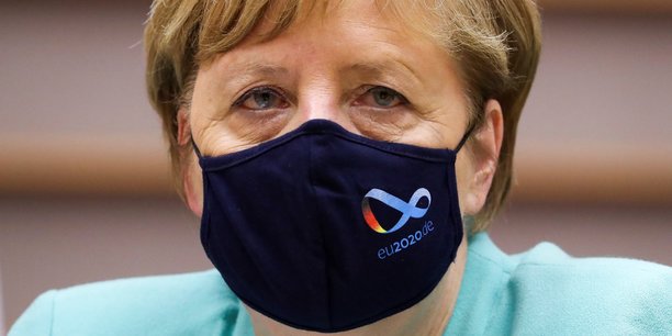 Angela Merkel lors de la session plénière du Parlement européen à Bruxelles, ce mercredi 8 juillet 2020.