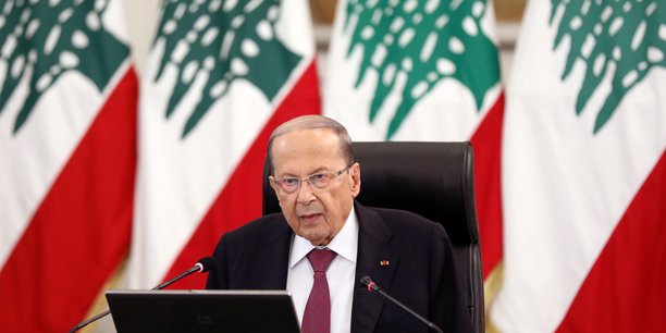 Beyrouth: l'enquete inclut l'hypothese d'une intervention exterieure, dit aoun[reuters.com]