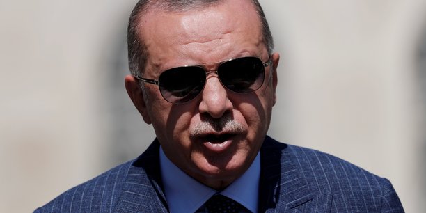 Erdogan menace de riposter a toute attaque contre le navire oruc reis[reuters.com]