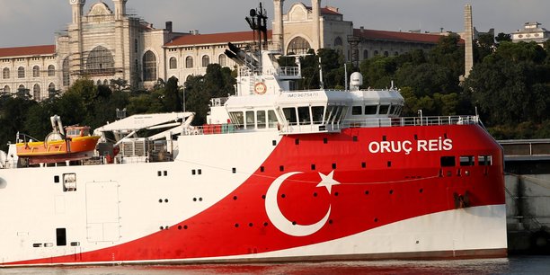 mini collision entre deux fregates turque et grecque[reuters.com]