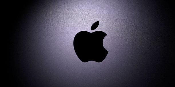 France Digitale s'attaque aux pratiques d'Apple concernant la publicité ciblée au sein de ses propres applications. Le géant de Cupertino est accusé de ne pas demander le consentement de ses utilisateurs, pour récolter des données personnelles qui sont ensuite utilisées pour proposer de la publicité ciblée sur ses applications maison (l'App Store, Apple News ou Bourse).