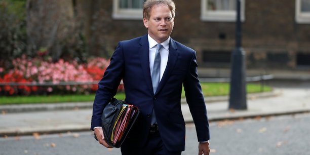 Le ministre britannique des transports Grant Shapps, le 15 septembre 2020 à Downing Street à Londres.