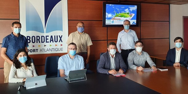 Représentants de Nexeya, Storengy et du GPMB lors du lancement du projet H2Bordeaux.
