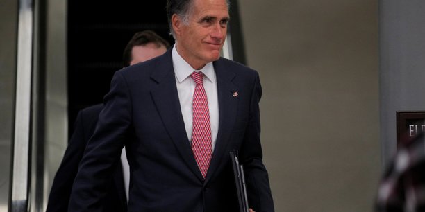 Romney en faveur d'un vote pour la nomination du candidat de trump a la cour supreme[reuters.com]