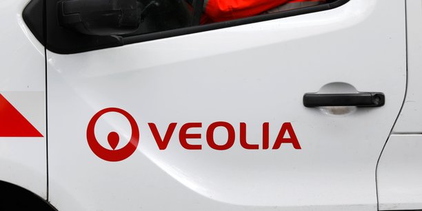 Veolia maintient son projet d'achat de suez malgre les obstacles[reuters.com]