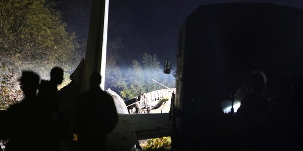 Au moins 22 morts dans le crash d'un avion militaire ukrainien[reuters.com]