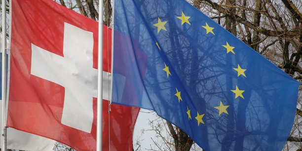 Suisse: rejet massif d'une motion de l'extreme droite sur l'immigration europeenne[reuters.com]