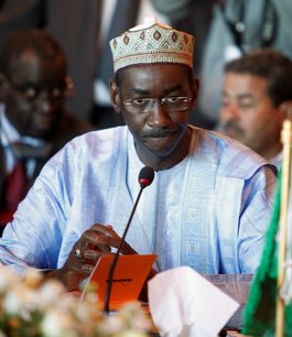 Mali: moctar ouane nomme premier ministre par interim[reuters.com]