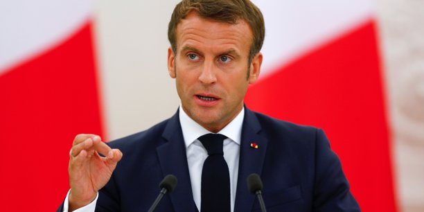 Macron defend un dialogue sans naivete avec la russie[reuters.com]