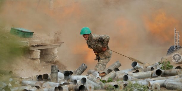 Onu: le conseil de securite preoccupe par les combats dans le haut-karabakh[reuters.com]