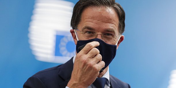 Coronavirus: le gouvernement neerlandais recommande finalement le port du masque[reuters.com]