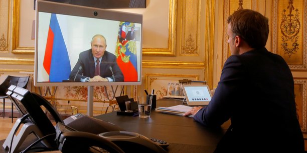 Poutine et macron appellent a un cessez-le-feu dans le haut-karabakh[reuters.com]