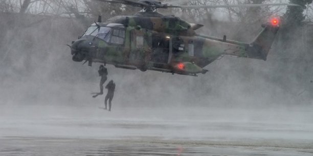 Airbus Helicopters doit trouver les solutions pour sauver le soldat NH90 après la décision de l'Australie et de la Norvège de sortir cet appareil de leur flotte.