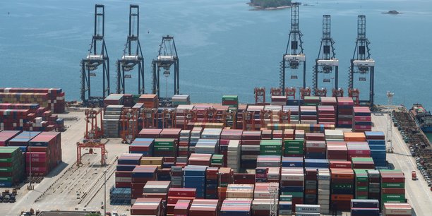 Chine: acceleration des importations et exportations sur fond de reprise mondiale[reuters.com]