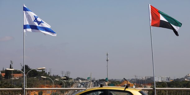 Premiere visite officielle d'une delegation emiratie en israel[reuters.com]