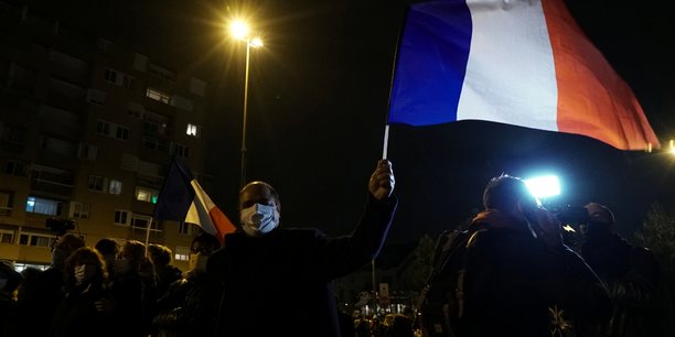 France: enquetes pour apologie du terrorisme apres l'attentat de conflans[reuters.com]
