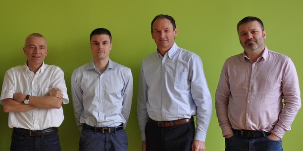 De gauche à droite - Henri SORS (COO), Julien LEGUY (CTO), Gilles du SORDET (CEO), Laurent HEUX (Scientific advisor).