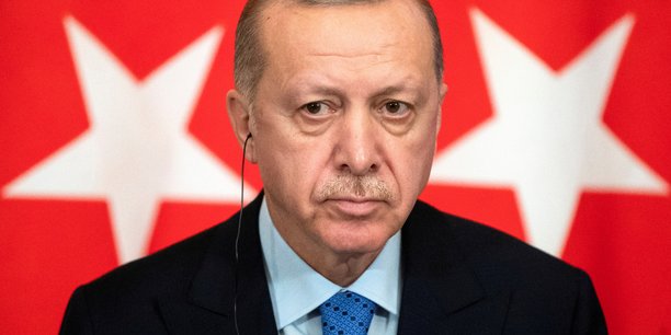 Protestations en turquie contre une caricature d'erdogan en une de charlie hebdo[reuters.com]