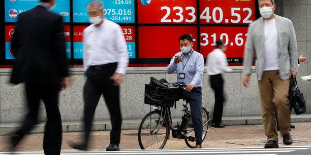 La bourse de tokyo finit en  baisse[reuters.com]