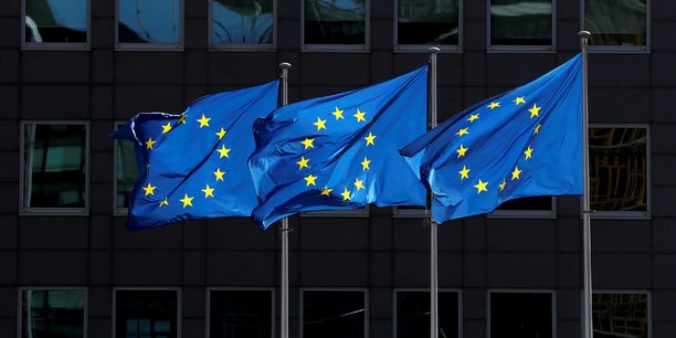 La hongrie et la pologne bloquent le projet de budget europeen[reuters.com]