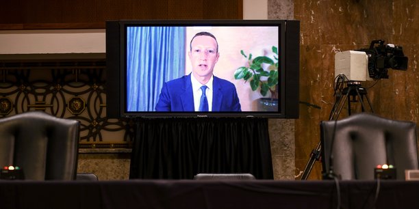 Mark Zuckerberg, patron et cofondateur de Facebook, lors de son audition par visioconférence mardi devant le Sénat américain concernant les règles de modération de son réseau social.