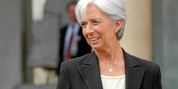 La directrice du Fonds monétaire international, d'abord placée sous le statut intermédiaire de témoin assisté, avait été mise en examen le 27 août 2014 pour négligence