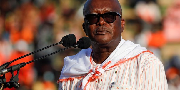 Kabore reelu a la presidence du burkina faso-resultats preliminaires[reuters.com]