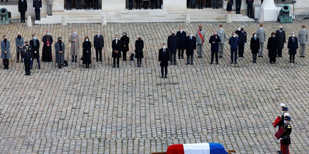 Macron salue l'ancien resistant daniel cordier, un francais libre[reuters.com]